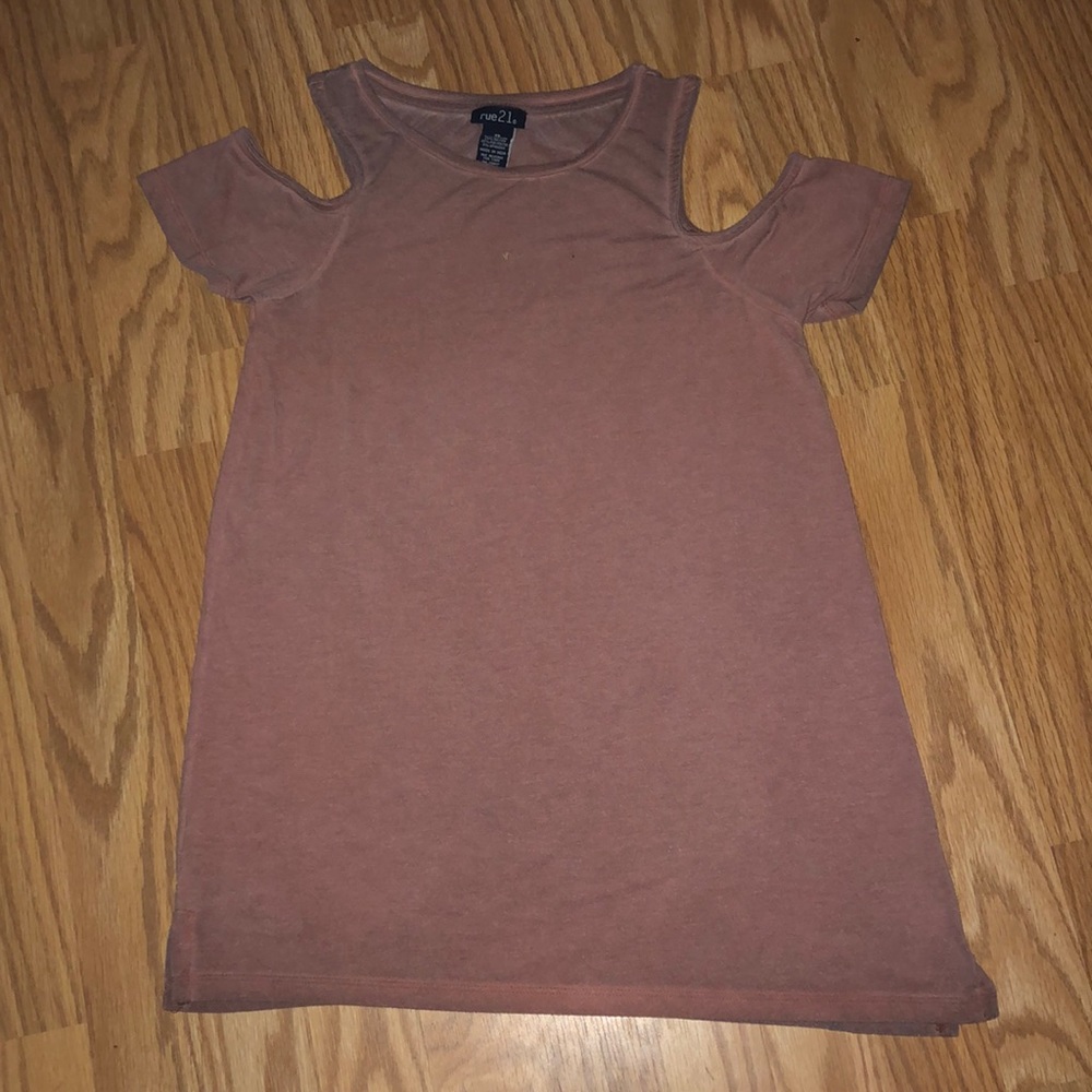 Off Shoulder Sleeve Top